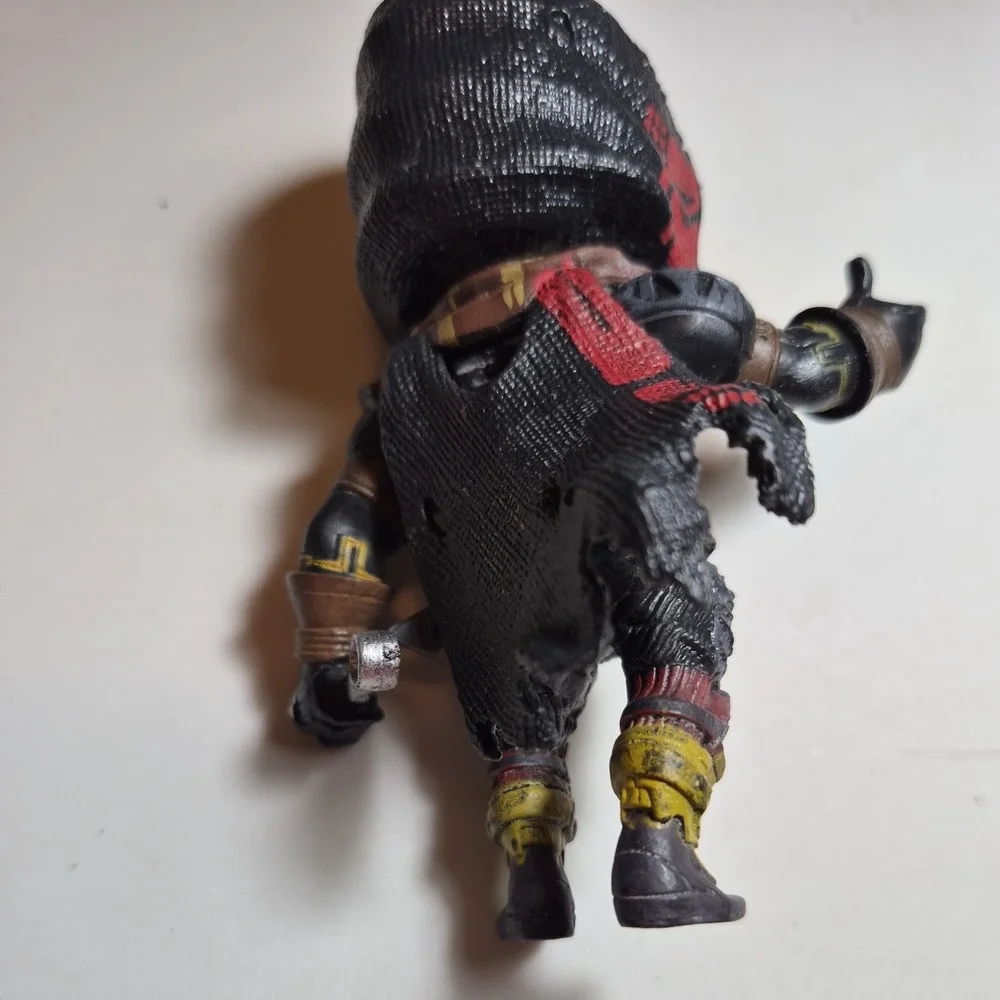 Destiny 2 Cayde-6 Vinyl Figure 4